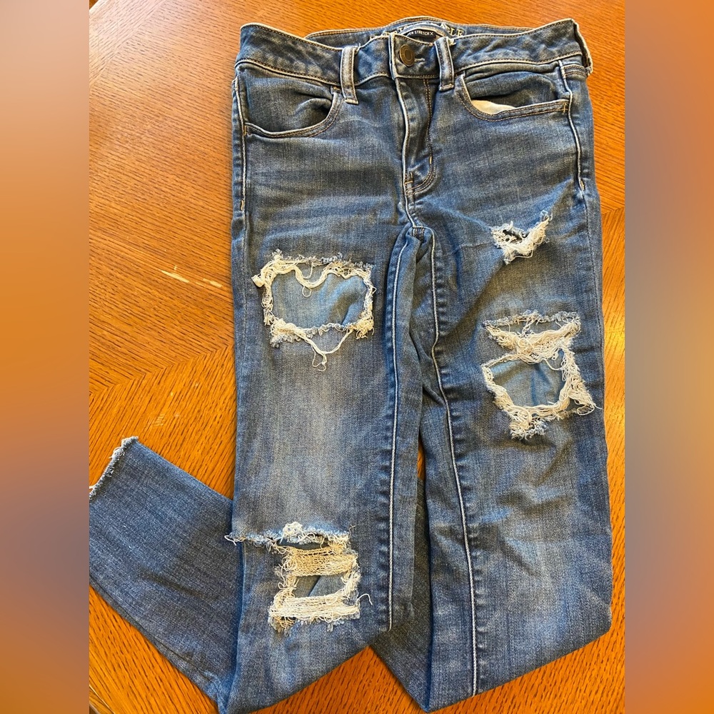American Eagle Super Stretch Distressed Skinny Jeans Size US 8 Long Women’s